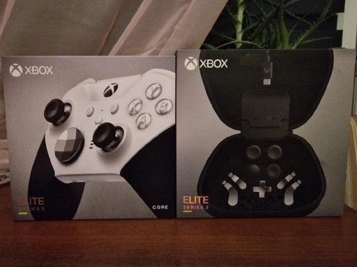 Zdjęcie oferty: Pad xbox series elite 2 + akcesoria, gwarancja 