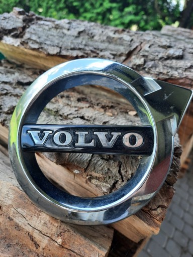 Zdjęcie oferty: Znaczek logo emblemat Volvo xc60