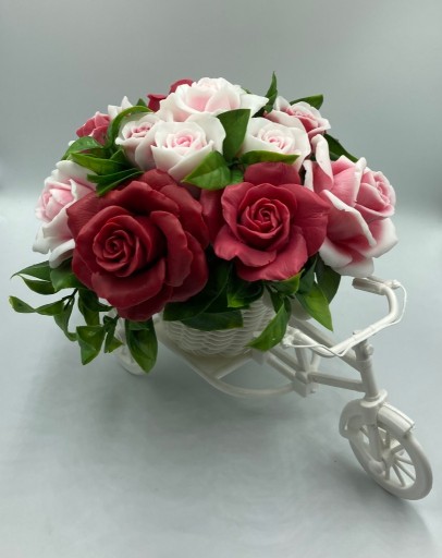 Zdjęcie oferty: Mydlany bukiet róże na Dzień kobiet