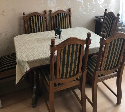 Zdjęcie oferty: Solidny drewniany stół z 6 krzesłami