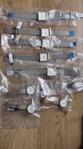 Zdjęcie oferty: Zegarki zestaw 9 sztuk Noelani