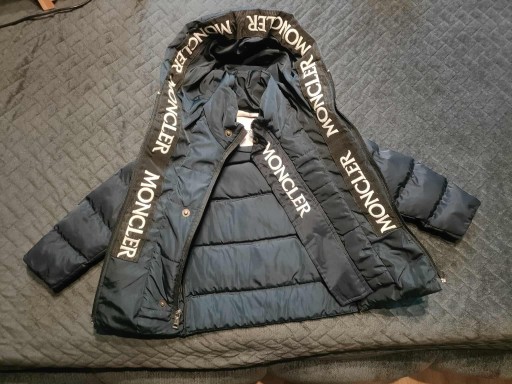 Zdjęcie oferty: Kurtka dziecięca puchowa zimowa Moncler r. 92-110cm