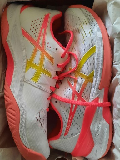 Zdjęcie oferty: Buty sportowe Asics