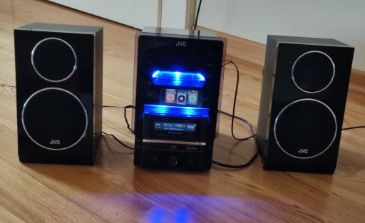 Zdjęcie oferty: Mini wieża stereo JVC UX-LP5 60W MP3/WMA 