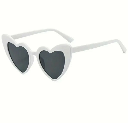 Zdjęcie oferty: Okulary przeciwsłoneczne w kształcie serc