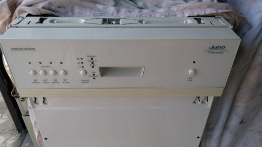 Zdjęcie oferty: Zmywarka Electrolux 45 cm biała do zabudowy 