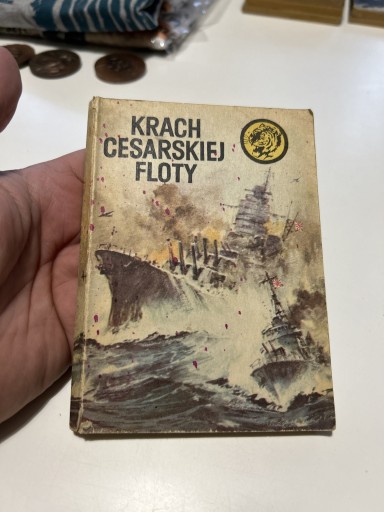 Zdjęcie oferty: ŻÓŁTY TYGRYS - 1975 - KRACH CESARSKIEJ FLOTY 