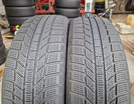 Zdjęcie oferty: DWIE OPONY ZIMOWE CONTINENTAL 215/65R17 99H SEAL