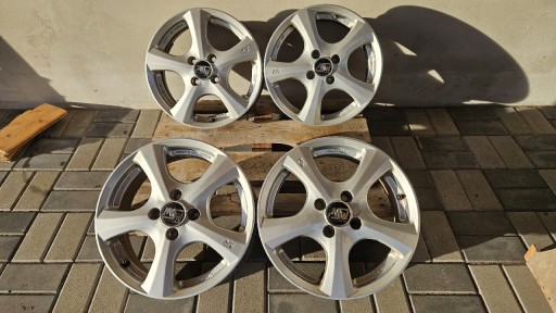 Zdjęcie oferty: Alufelgi R15 4x100 Honda Jazz Toyota Kia Hyundai 
