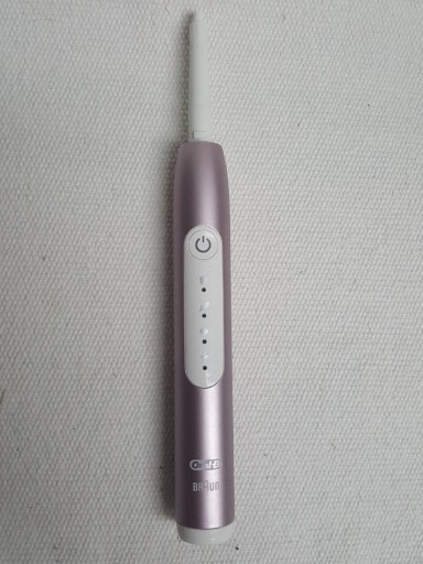 Zdjęcie oferty: Szczoteczka Oral B Pulsonic Slim Luxe