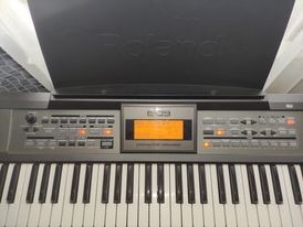 Zdjęcie oferty: Keyboard Roland e-09