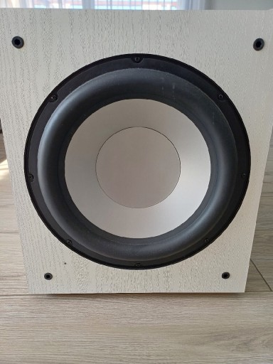 Zdjęcie oferty: Subwoofer Jamo J12