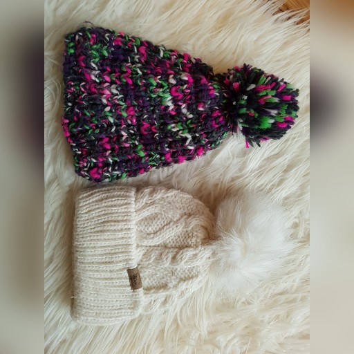 Zdjęcie oferty: Czapki h&m 51 cm 2 3 lata zimowe 