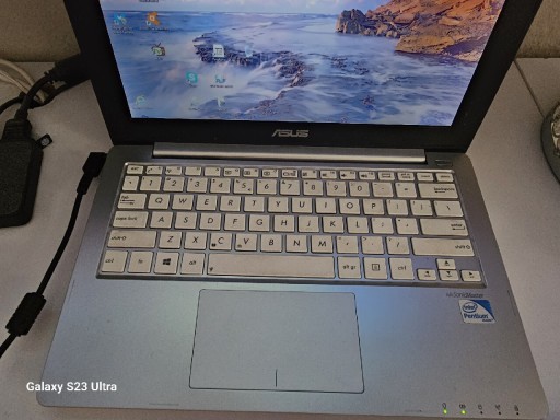 Zdjęcie oferty: Netbook ASUS,  używany 