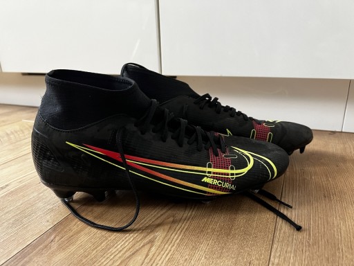 Zdjęcie oferty: Nike mercurial superfly 8 PRO FG