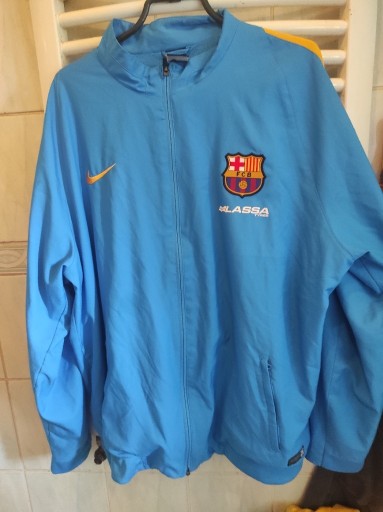 Zdjęcie oferty: Kurtka FC Barcelona 