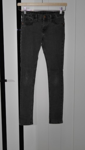 Zdjęcie oferty: *H&M* spodnie rurki treggins 140