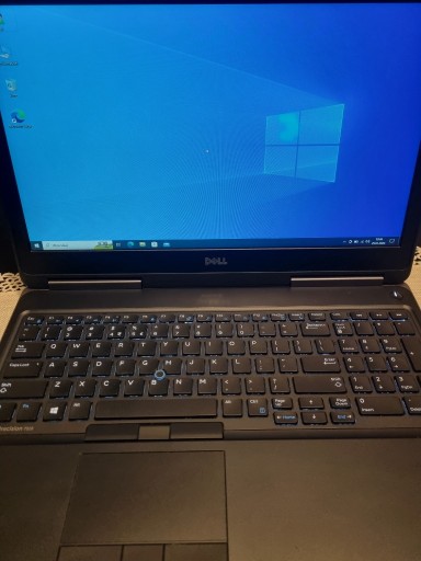 Zdjęcie oferty: Dell precision 7510 ssd hdd nvidia quadro