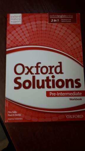 Zdjęcie oferty: Oxford Solutions Pre - Intermedia. Falla. Davies. 