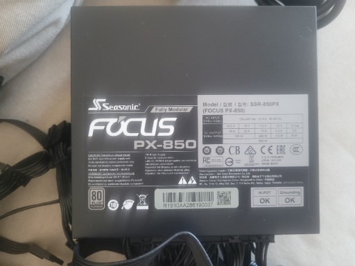 Zdjęcie oferty: Seasonic ATX 850w , full modular,krotki, 100% ok