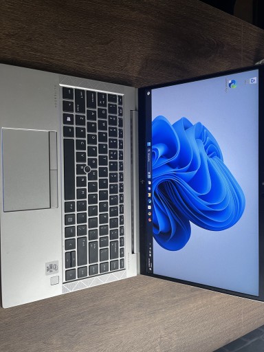 Zdjęcie oferty: Laptop HP EliteBook 840 G7 i5 256GB 24GB RAM+ HpG5