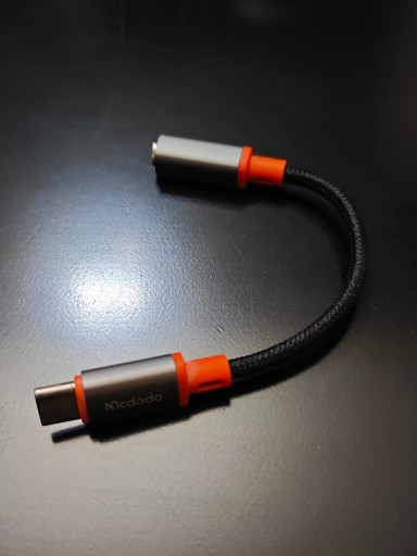 Zdjęcie oferty: DAC WZMACNIACZ SŁUCHAWKOWY MCDODO + SŁUCHAWKI DOKANAŁOWE GRATIS