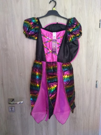 Zdjęcie oferty: Nowy z metką strój przebranie kostium Czarodziejki rozmiar 140 F&F