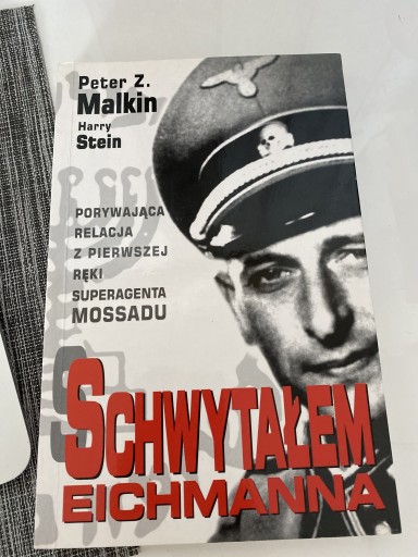 Zdjęcie oferty: Schwytałem Eichmanna książka 