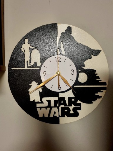 Zdjęcie oferty: Zegar drewniany 30cm Star Wars Gwiezdne Wojny