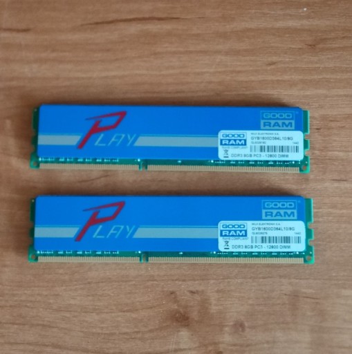 Zdjęcie oferty: Dwie Pamięć RAM GoodRAM Play DDR3 8GB 1600MHz CL10