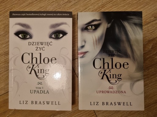 Zdjęcie oferty: Dziewięć żyć Chloe King 2 tomy