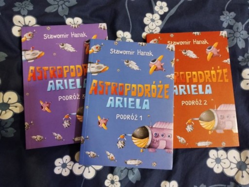Zdjęcie oferty: Zestaw trzech tomów  serii ,,Astropodróże Ariela"