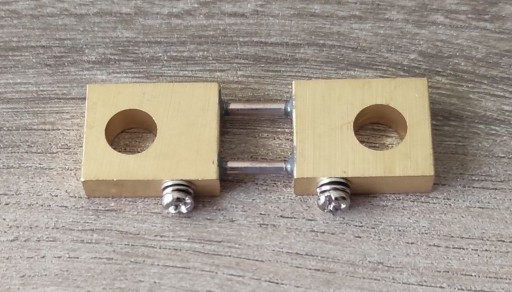 Zdjęcie oferty: Bocznik prądowy pomiarowy 100A 75mV 0.5% do amperomierza