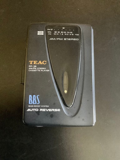 Zdjęcie oferty: TEAC walkman PP-38 AM/FM odtwarzacz vintage 