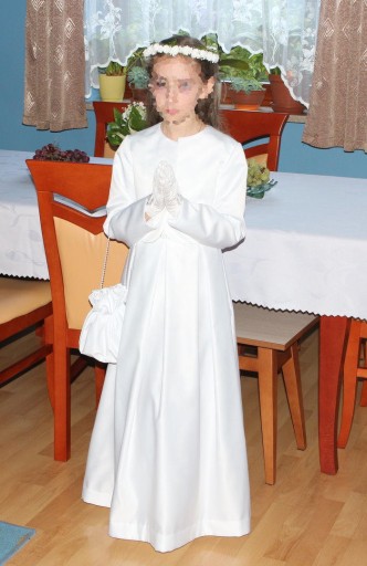 Zdjęcie oferty: Sukienka komunijna z bolerkiem i woreczkiem