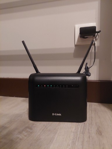 Zdjęcie oferty: Router D-Link DWR-961