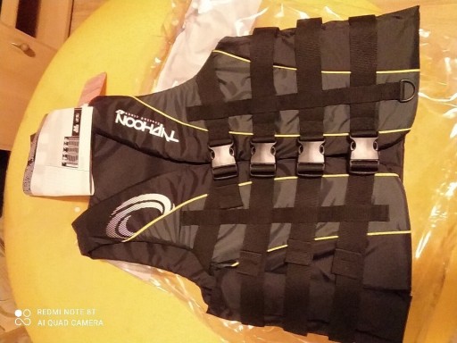 Zdjęcie oferty: Kamizelka asekuracyjny sporty wodne xl