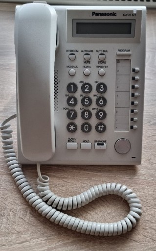 Zdjęcie oferty: Telefon systemowy Panasonic KX DT 321