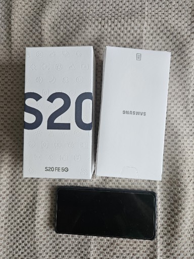 Zdjęcie oferty: Samsung Galaxy S 20 FE 5G