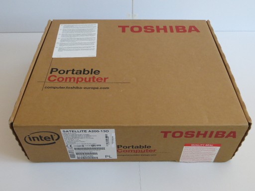 Zdjęcie oferty: Karton pudełko po TOSHIBA SATELLITE A200-130