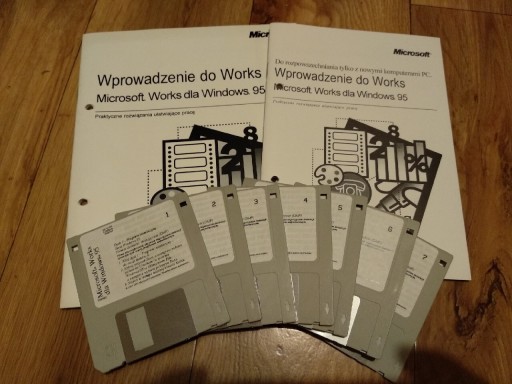 Zdjęcie oferty: Microsoft Works dla Windows 95