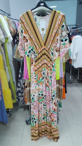 Zdjęcie oferty: Sukienka maxi w szpic - idealna na lato!