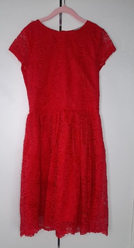 Zdjęcie oferty: Sukienka dziewczęca czerwona 
