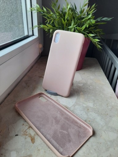 Zdjęcie oferty: Plecki Etui Iphone XS MAX z mikrofibra różowy 