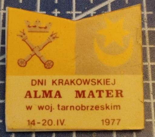 Zdjęcie oferty: Dni Krakowskiej Alma Mater w woj.tarnobrzeskim 1977 odznaka PRL 