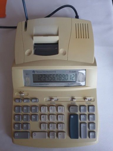 Zdjęcie oferty: Kolekcjonerski kalkulator Texas Instruments TI5640