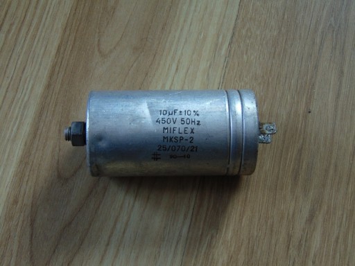 Zdjęcie oferty: Kondensator silnikowy rozruchowy 10uF 450V Miflex