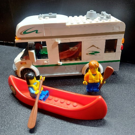 Zdjęcie oferty: LEGO City 60057 Kamper van - 100% kompletny 