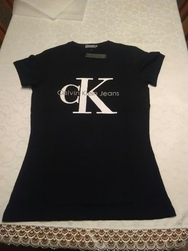 Zdjęcie oferty: T-shirt damski Calvin Klein Jeans