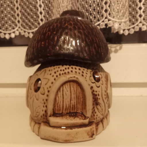 Zdjęcie oferty: Kadzidełko zapachowe w kształcie domku